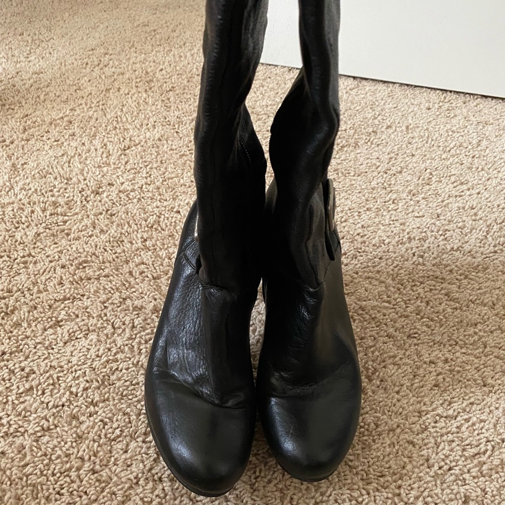 CATHY JEAN // leather heel boots - Picture 7 of 7